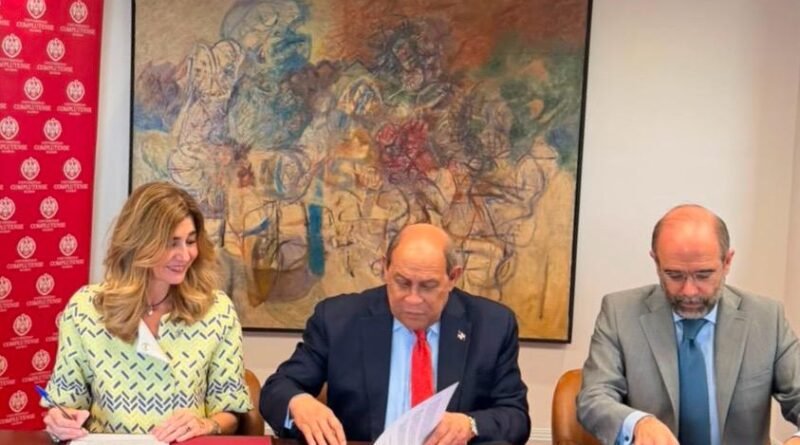 Ministro de Educación Superior sella acuerdos en España para ampliar becas y facilitar reconocimiento de títulos