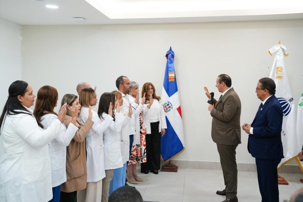 Comité de Trasplante del Hospital Regional Universitario Dr. Ángel María Gatón Calderón en San Francisco de Macorís