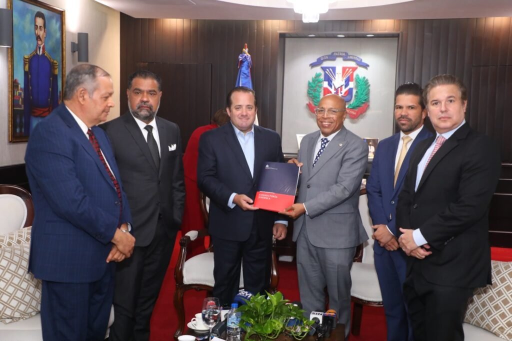 Proyecto de ley para convertir a DIGEMAPS en ente autónomo