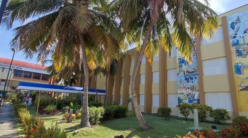 UASD Centro Puerto Plata se une a programa del CONANI en protección de la niñez y adolescencia