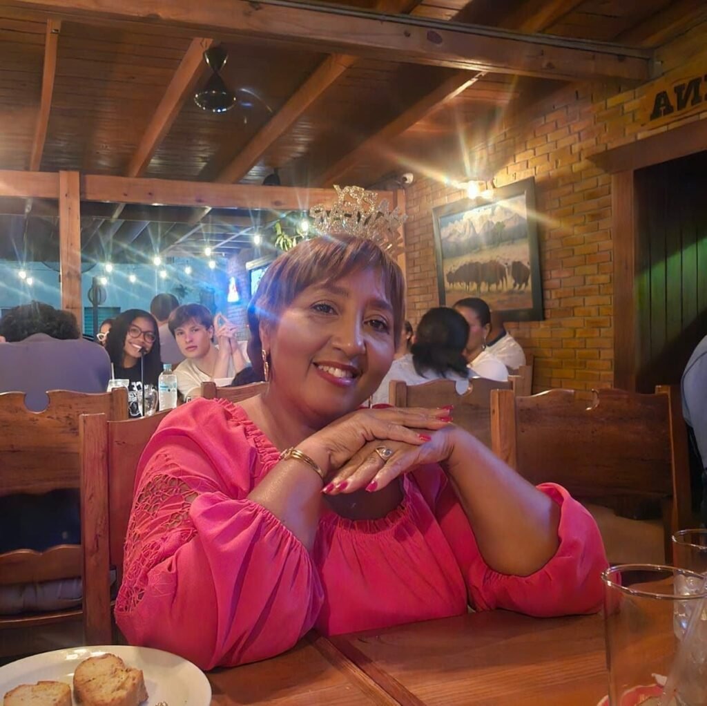 Yadira Garcia celebrando su cumpleaños