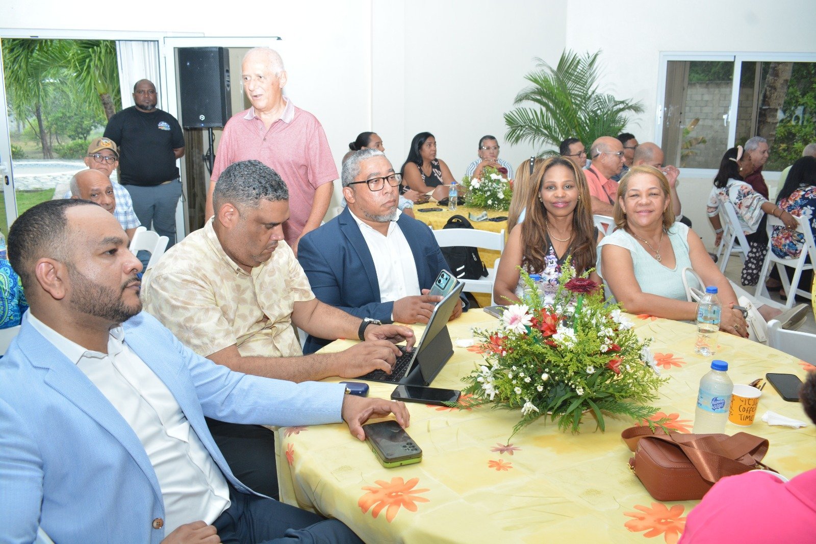 Participantes en jornada del Colegio Médico Dominicano, filial Peravia, sobre trastorno del espectro autista