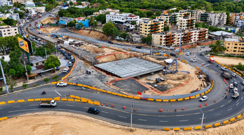 Avances de la construcción del viaducto y túnel en la avenida República de Colombia