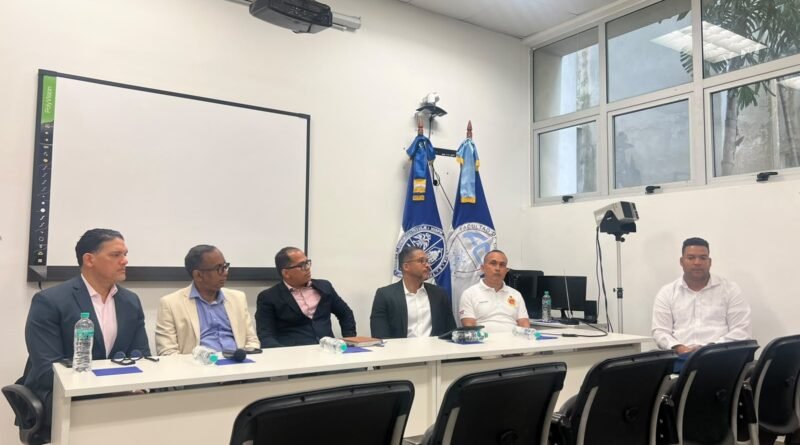 Jornada del CNS-UASD sobre sismología, ingeniería y prevención sísmica