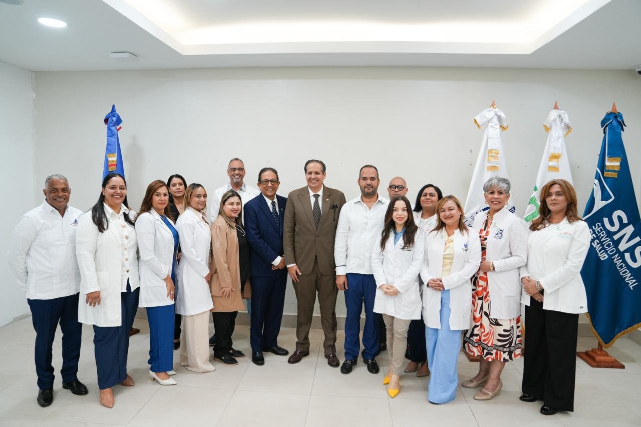 Comité de Trasplante del Hospital Regional Universitario Dr. Ángel María Gatón Calderón en San Francisco de Macorís