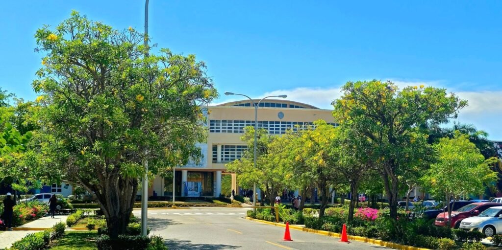 UASD anuncia segunda etapa de admisión para estudiantes con RNE del semestre 2027-10